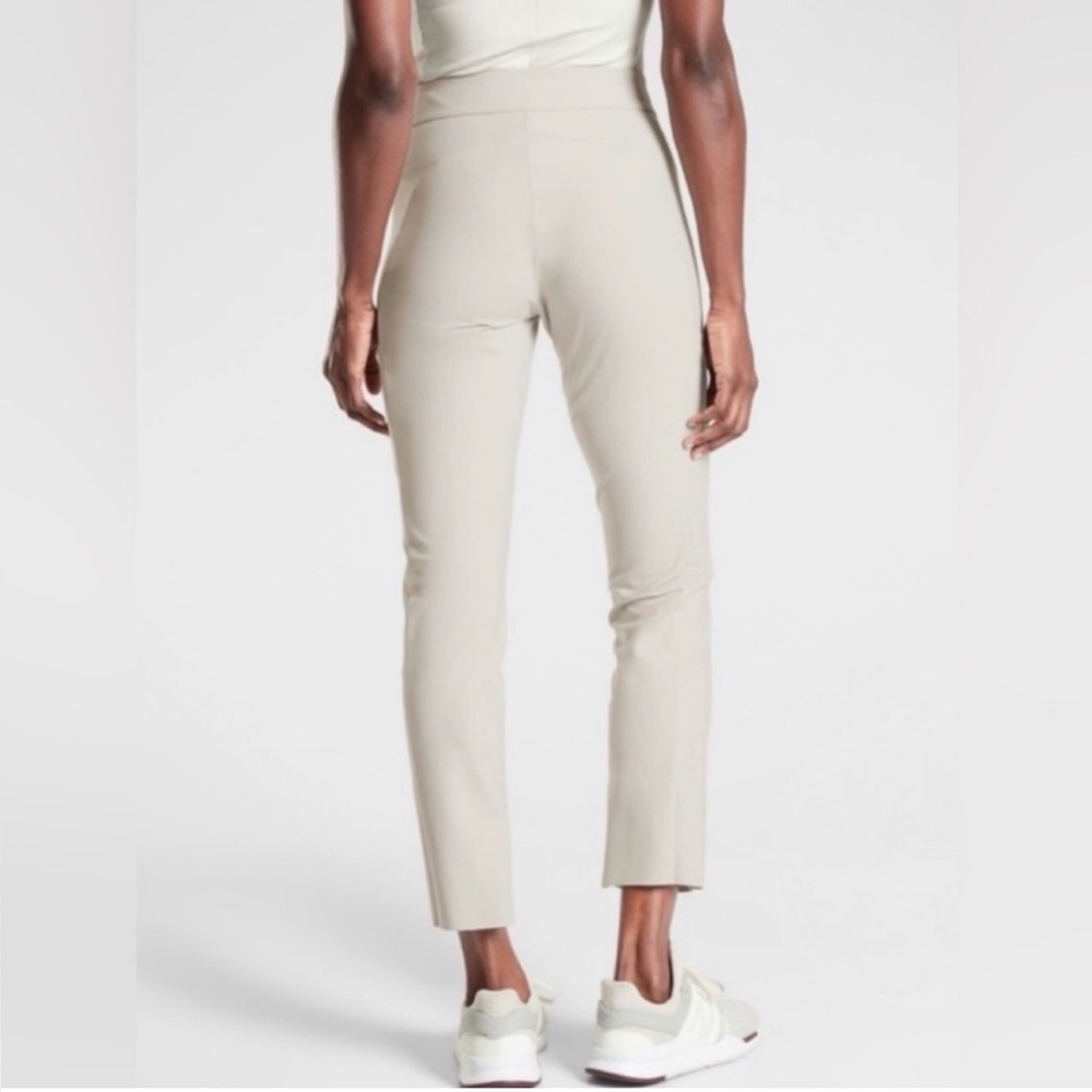 Athleta Stellar Trouser Beige Athleisure Travel Lounge Classic Active - Picture 3 of 10